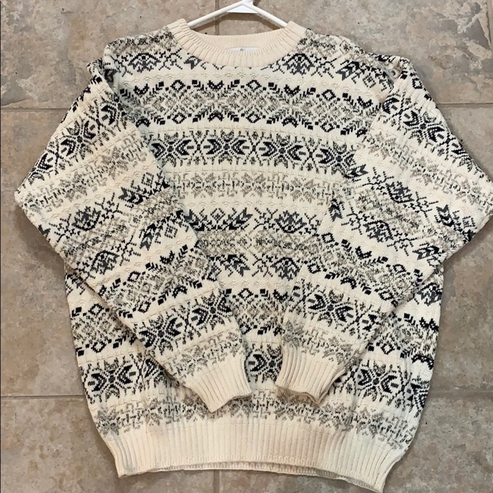 Men’s Sweater NWT